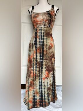 Wet Seal Junior size small tie dye maxi dress